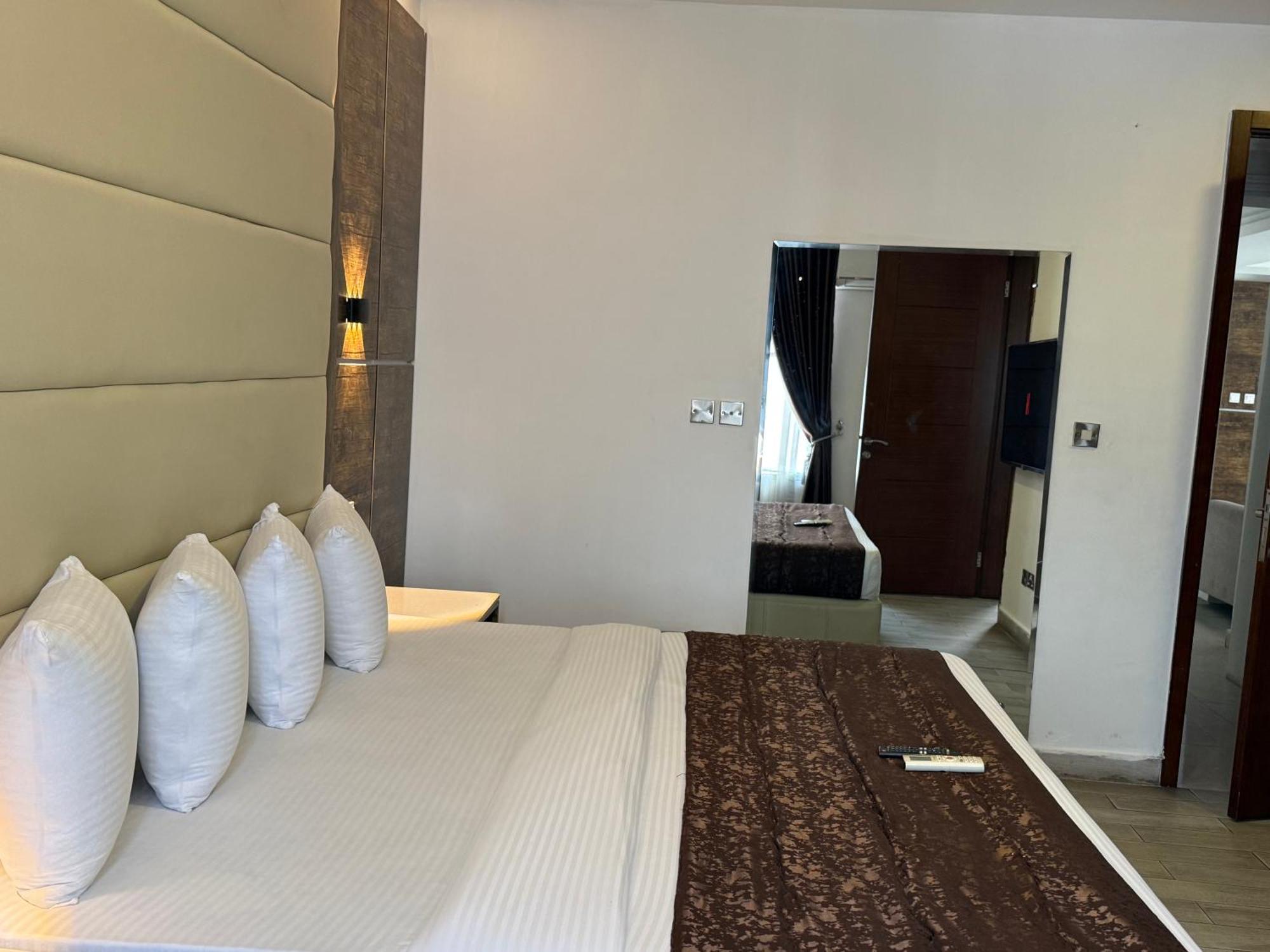 Presken Luxury Apartments Lagos Extérieur photo